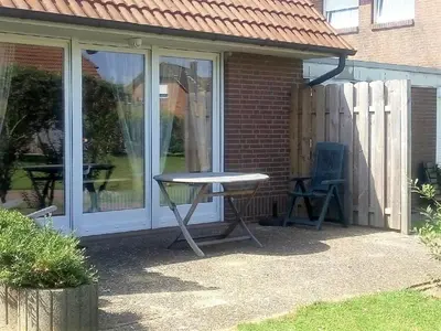 Ein Garten an der Unterkunft Haus Tötel DHH 4