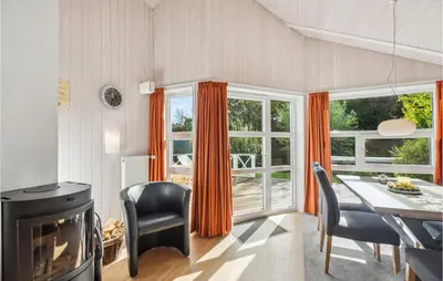 Ein Sitzbereich in der Unterkunft Cozy Home In Otterndorf With Sauna