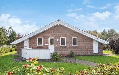 Das Gebäude in dem sich das Ferienhaus befindet