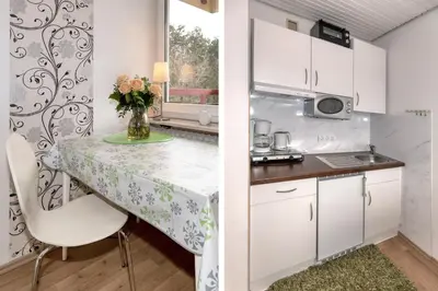 Küche/Küchenzeile in der Unterkunft Terrassenhaus, FeWo 22