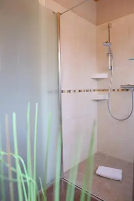 Ein Badezimmer in der Unterkunft Ferienhaus Mellumplate 32- Wohlfühlen im hohen Norden