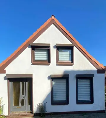 Das Gebäude in dem sich die Ferienwohnung befindet