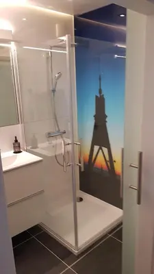 Ein Badezimmer in der Unterkunft LITTLE SKYSUITE W94 inkl Ebikes Pool Sauna