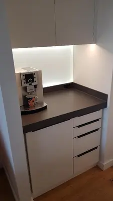 Küche/Küchenzeile in der Unterkunft LITTLE SKYSUITE W94 inkl Ebikes Pool Sauna