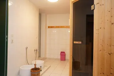 Ein Badezimmer in der Unterkunft Kurpark Domizil 5