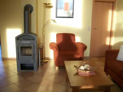 Ein Sitzbereich in der Unterkunft Ferienhaus Deichblick