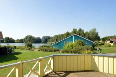 Ein Garten an der Unterkunft Ferienhaus Stüven