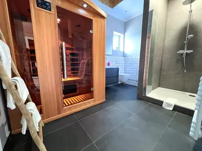 Ein Badezimmer in der Unterkunft Villa Mila OG - by Mila FerienARPartments - Büsum Hafen, mit Sauna und eigenem Parkplatz