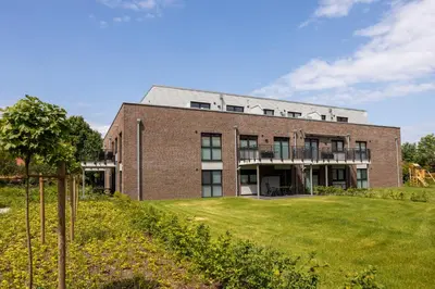 Ein Garten an der Unterkunft Ankerpunkt Südost - Dorumer Sielhuus 6