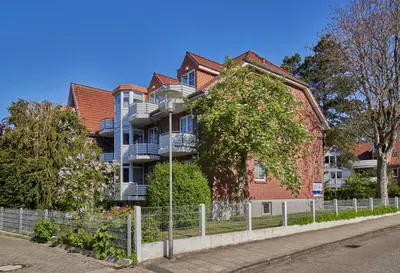 Das Gebäude in dem sich die Ferienwohnung befindet