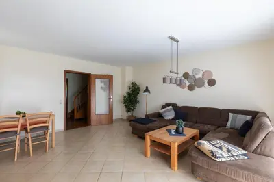 Ein Sitzbereich in der Unterkunft Haus Am Häfchenweg, Wohnung 5