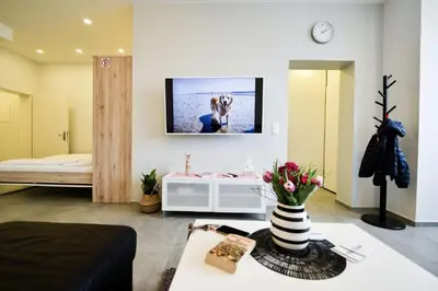 Ein Bett oder Betten in einem Zimmer der Unterkunft Strandhochhaus SEG2