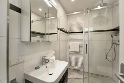 Ein Badezimmer in der Unterkunft Strandhochhaus SHC4