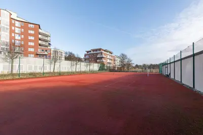 Tennis und/oder Squash in der Unterkunft Haus Frische Brise Sahlenburg Wohnung 12 7 oder in der Nähe