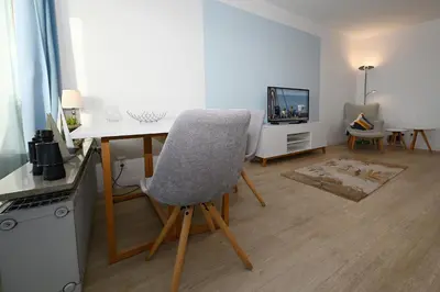 TV/Unterhaltungsangebot in der Unterkunft Büsumer Hochhaus Meerblick 9