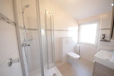 Ein Badezimmer in der Unterkunft Appartementhaus Nige Ooge Wohnung Nr 12