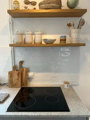 Küche/Küchenzeile in der Unterkunft Ferienhaus Sandbar direkt am Deich