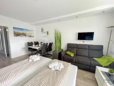TV/Unterhaltungsangebot in der Unterkunft Strandappartement 7 - Modernes Appartement in Strandnähe