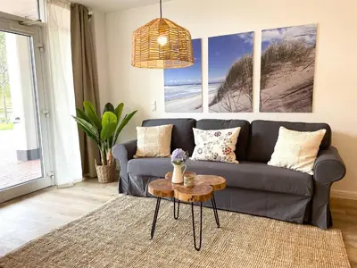 Ein Sitzbereich in der Unterkunft Haus Nordseebrandung FeWo 7