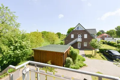 Das Gebäude in dem sich die Ferienwohnung befindet