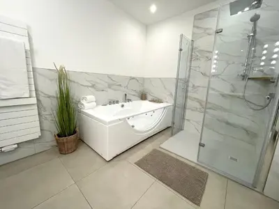 Ein Badezimmer in der Unterkunft Haus Nordseebrandung FeWo 8