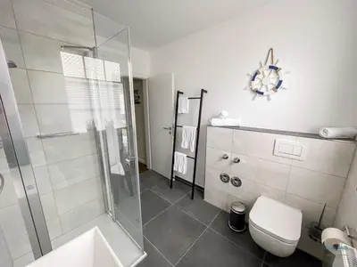 Ein Badezimmer in der Unterkunft Landhaus Rosenhof Wohnung 1