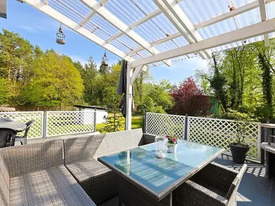 Ein Balkon oder eine Terrasse in der Unterkunft Holiday Home Landliebe by Interhome