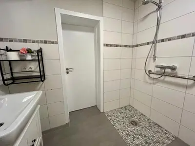 Ein Badezimmer in der Unterkunft liten lind - Ferienwohnung in Sahlenburg