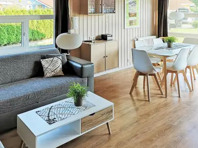 Ein Sitzbereich in der Unterkunft 4 person holiday home in Otterndorf