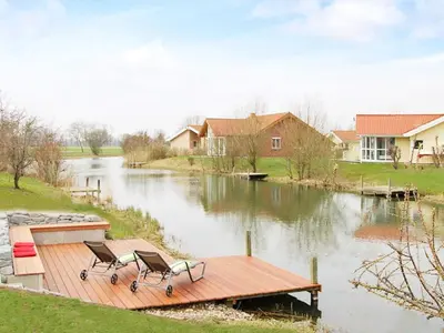 Blick auf einen Fluss in der Nähe des Ferienhauses