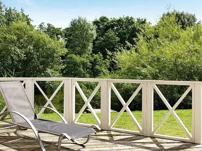 Ein Garten an der Unterkunft 12 person holiday home in Otterndorf