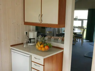 Küche/Küchenzeile in der Unterkunft 6 person holiday home in Otterndorf