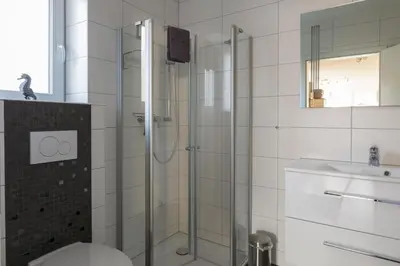 Ein Badezimmer in der Unterkunft Seetraum HdK 68
