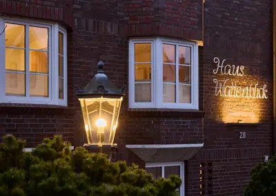 Das Gebäude in dem sich die Ferienwohnung befindet