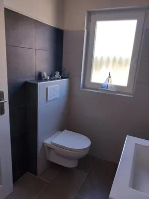 Ein Badezimmer in der Unterkunft Ferienwohnung Schnelzer