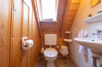 Ein Badezimmer in der Unterkunft Ferienhaus 