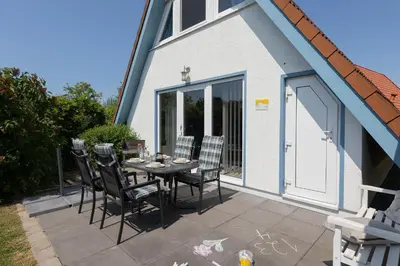 Ein Balkon oder eine Terrasse in der Unterkunft Ferienhaus Tegeler Rinne 02