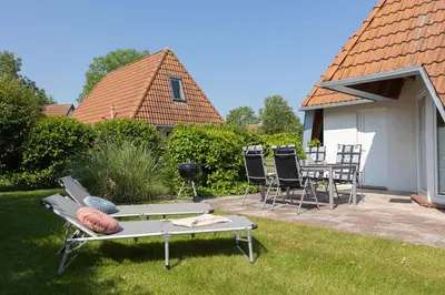 Ein Garten an der Unterkunft Ferienhaus Ostertill 09