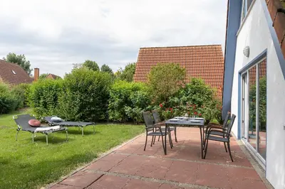 Ein Garten an der Unterkunft Ferienhaus 