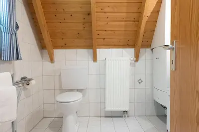 Ein Badezimmer in der Unterkunft Ferienhaus Kniepsand 09