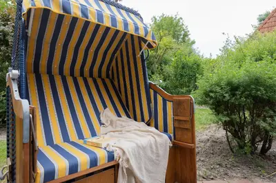 Ein Garten an der Unterkunft Ferienhaus Wittsand 11