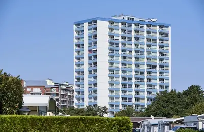 Das Gebäude in dem sich die Ferienwohnung befindet