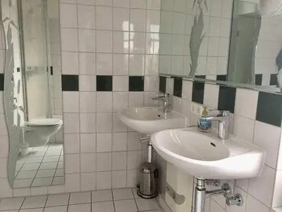 Ein Badezimmer in der Unterkunft 101 in the Vitamar holiday park