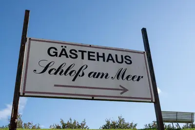 Ein Zertifikat, Auszeichnung, Logo oder anderes Dokument, das in der Unterkunft Schloß Am Meer - Wohnung 26 ausgestellt ist