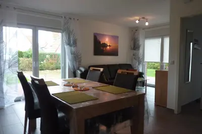 Ein Sitzbereich in der Unterkunft Ferienhaus Nordseebrise