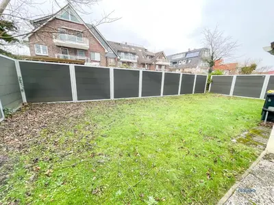Ein Garten an der Unterkunft Ferienhaus Am Ringwall 36