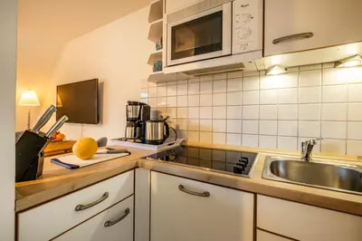 Küche/Küchenzeile in der Unterkunft Haus Alleestraße Apartment 3