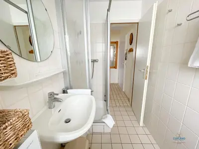 Ein Badezimmer in der Unterkunft Haus Scharhörn Wohnung 4