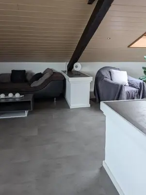 Ein Sitzbereich in der Unterkunft Ferien-Monteurwohnung Brandt-Diekhusen