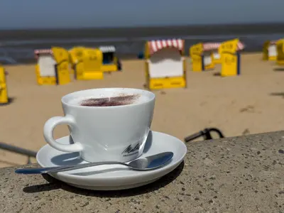 Kaffee-/Teezubehör in der Unterkunft Strandnahe Ferienwohnung Haus Sonneneck 2